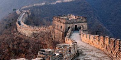Puesta de sol en la gran muralla china