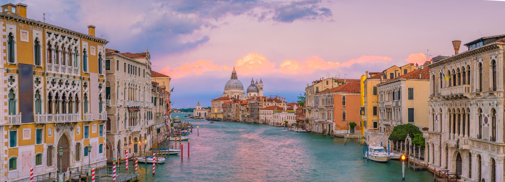 El gran canal de venecia, italia.